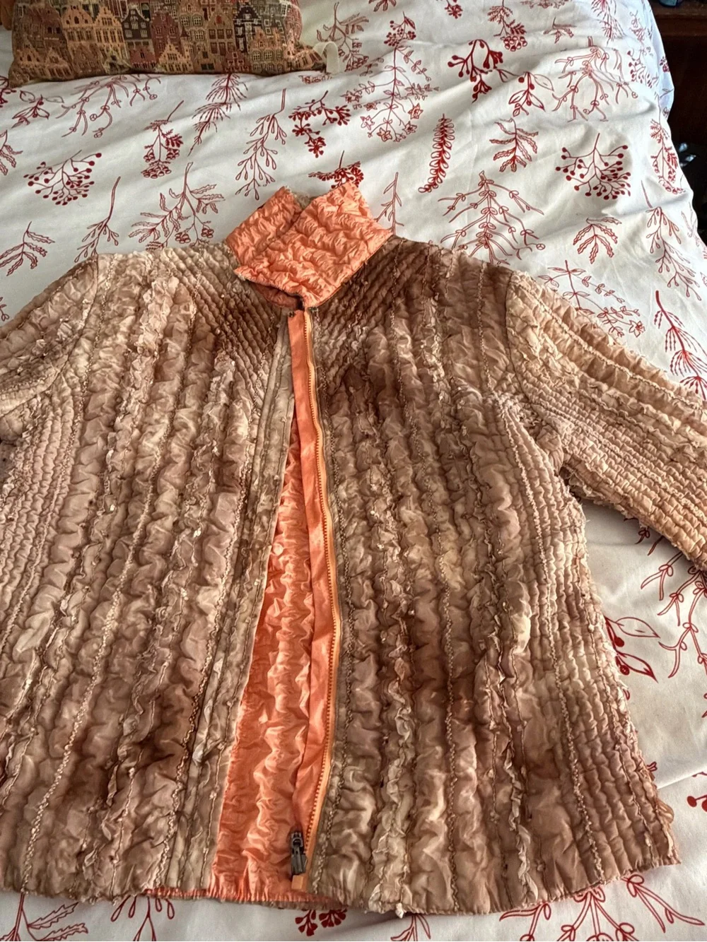 Women's Peach/Brown Textured Quilted Puffer Jacket